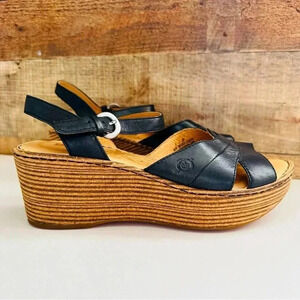 Born Strap Leather Wedged Sandals